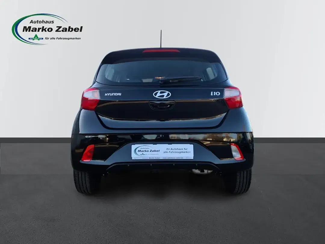 Hyundai i10 - Thumbnail 4