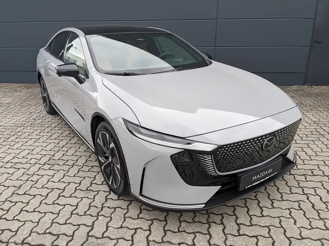 Mazda 6e - Thumbnail 7