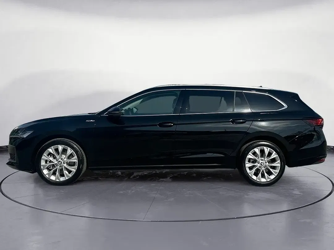 Skoda Superb - Thumbnail 4