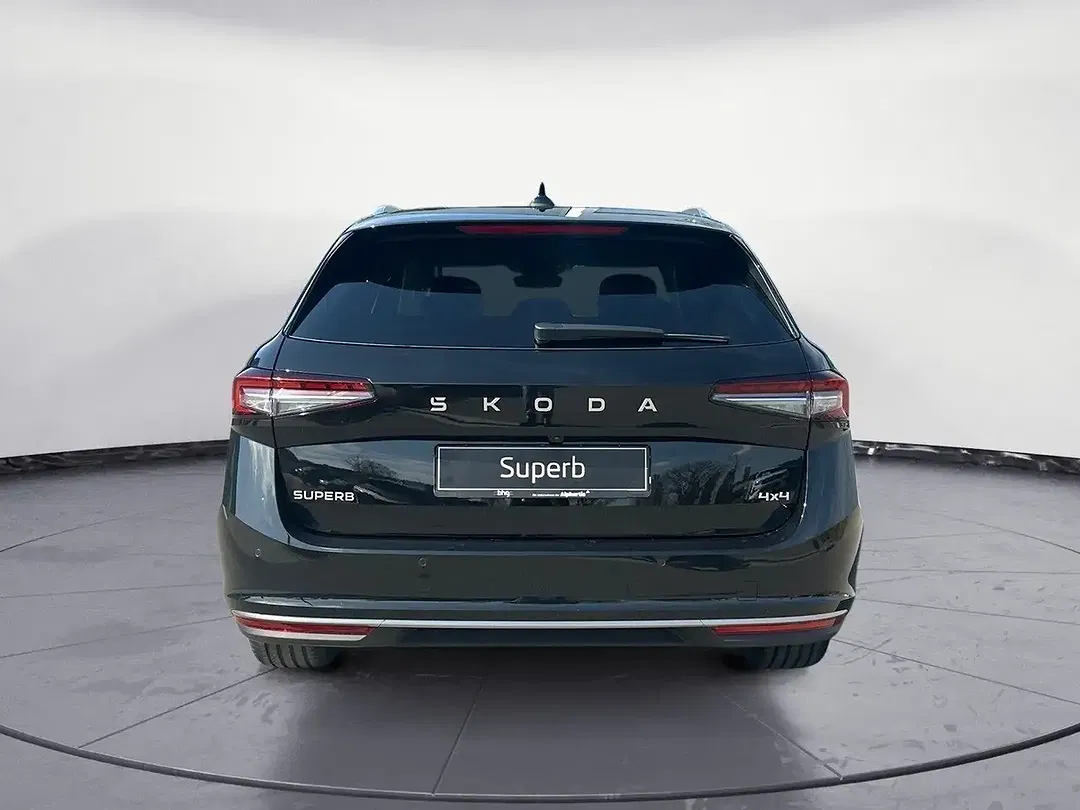 Skoda Superb - Thumbnail 5