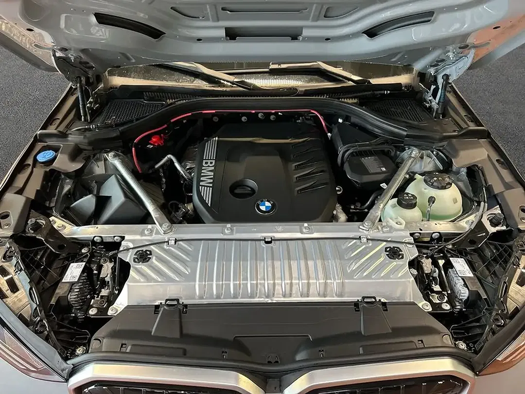 BMW X3 - Thumbnail 8