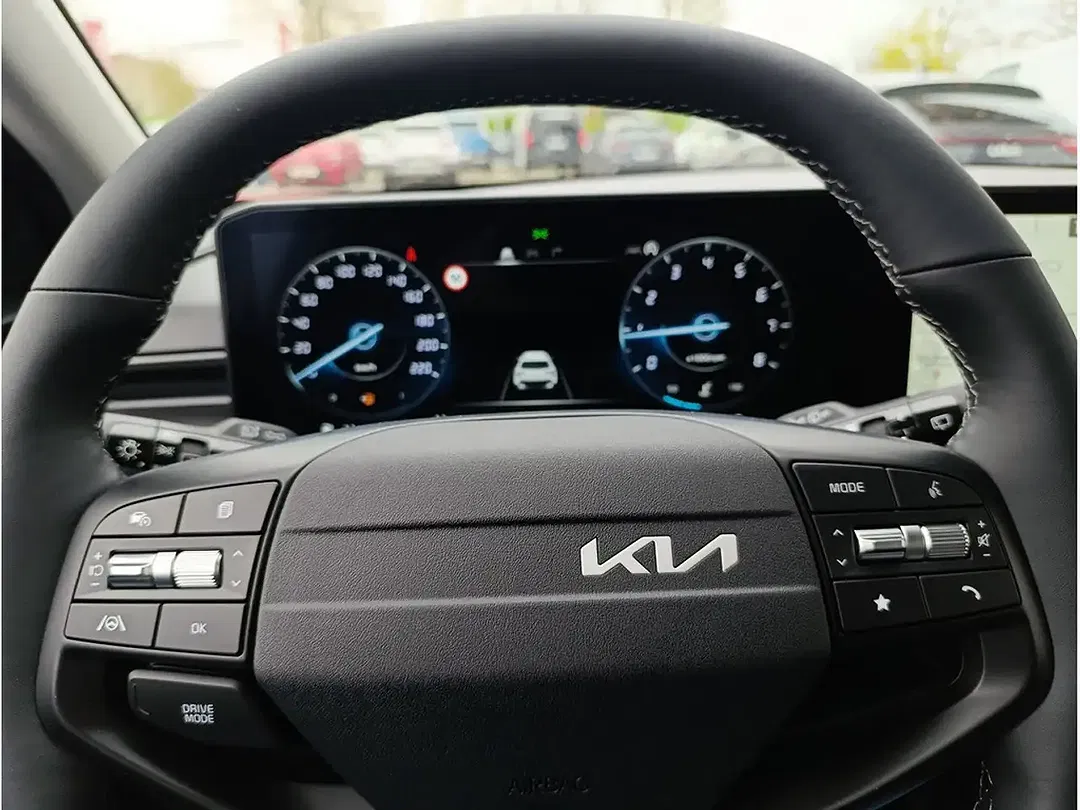 Kia Stonic - Thumbnail 9
