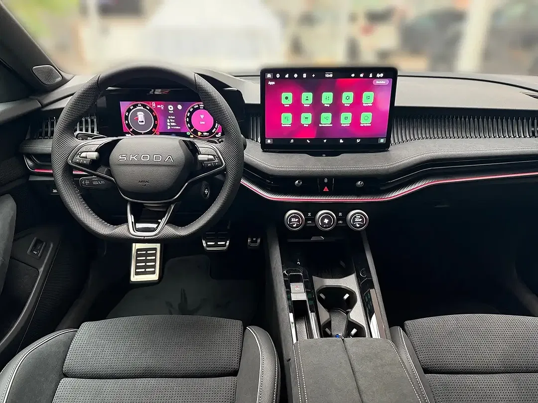 Skoda Superb - Thumbnail 8