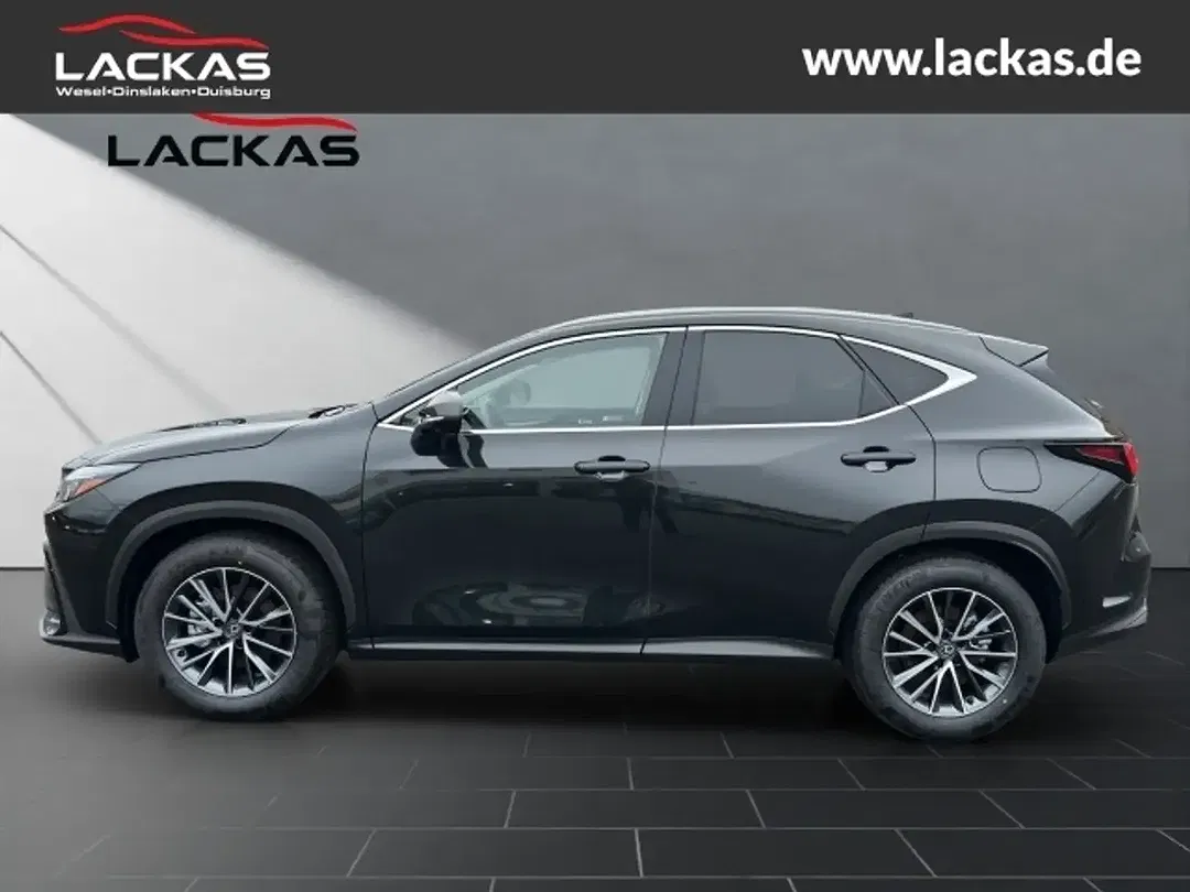 Lexus NX 350h - Thumbnail 2