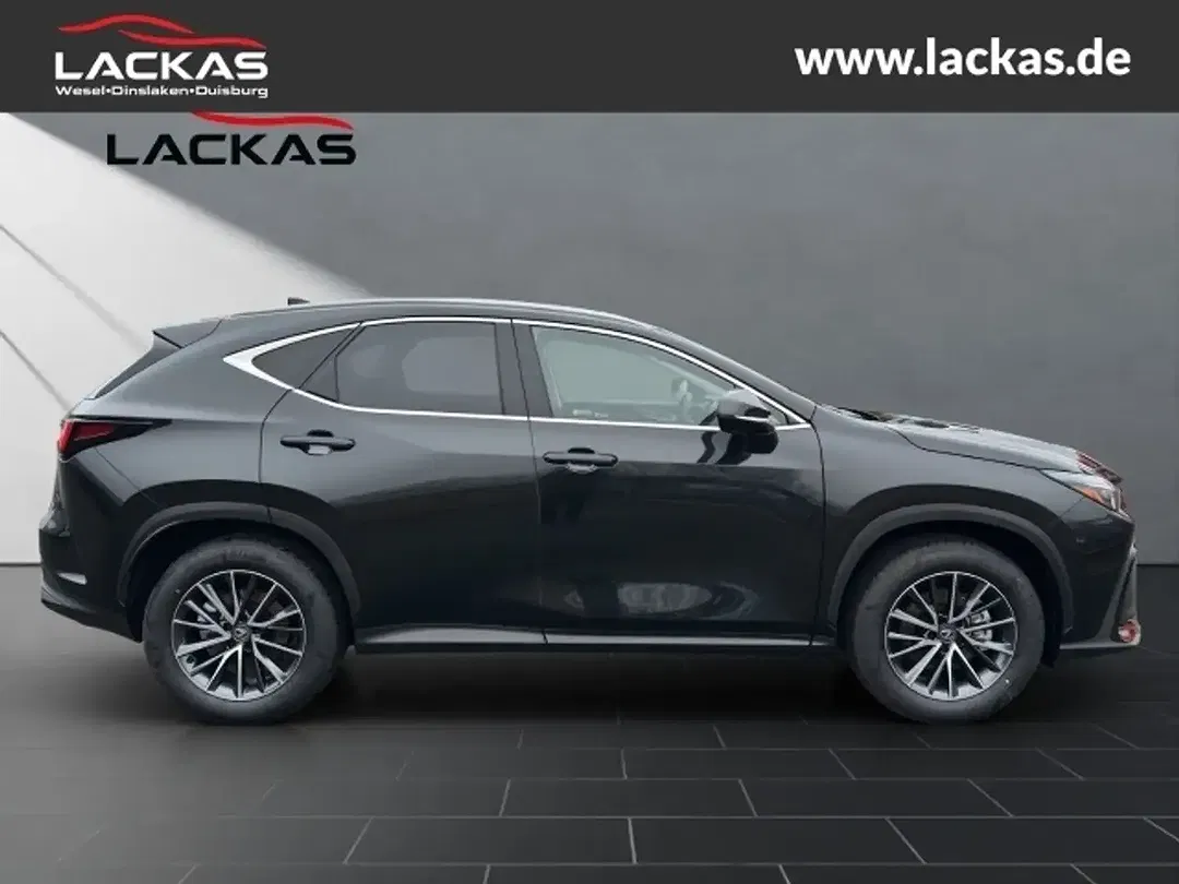 Lexus NX 350h - Thumbnail 6