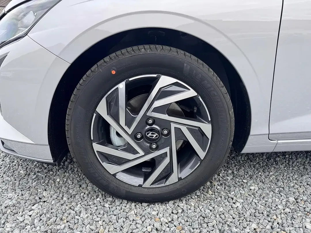 Hyundai i20 - Thumbnail 6