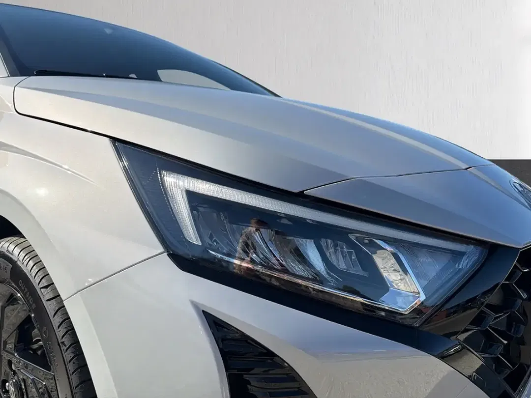 Hyundai i20 - Thumbnail 11