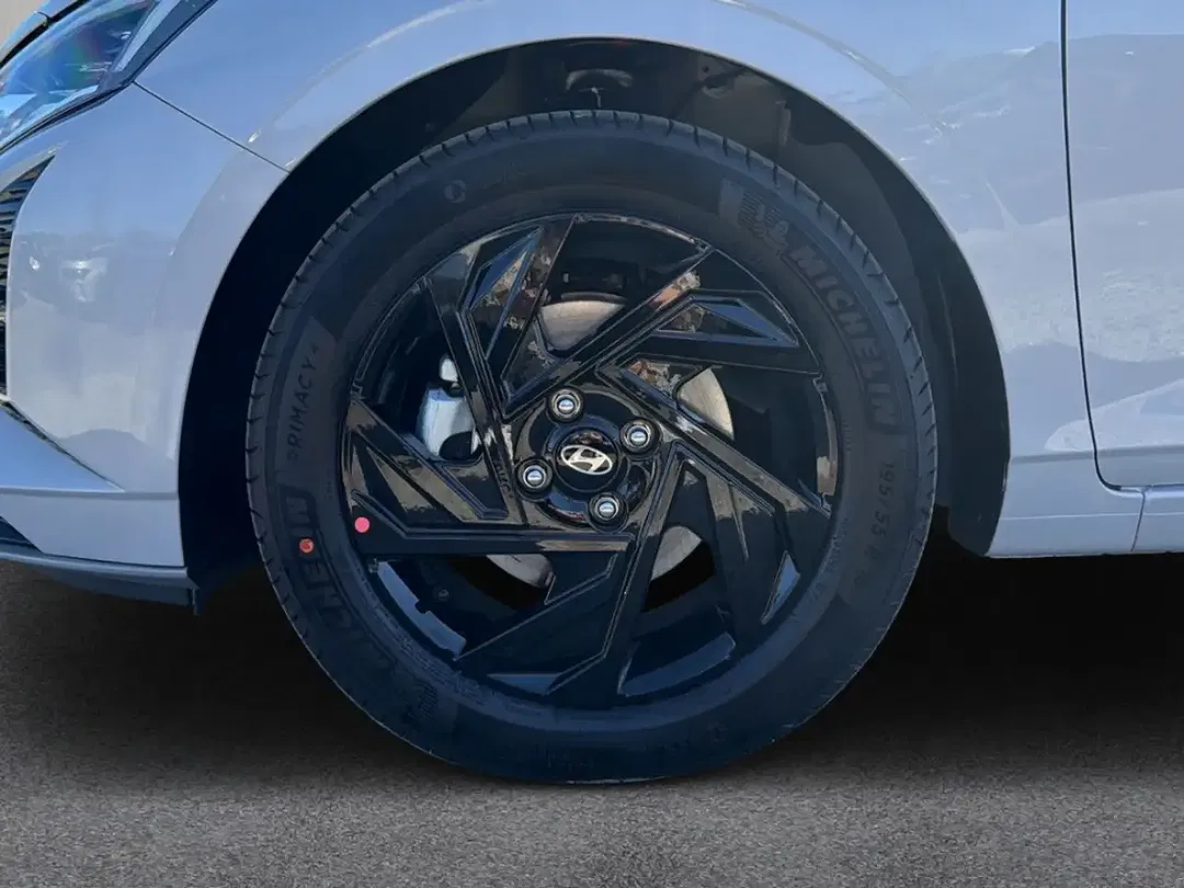 Hyundai i20 - Thumbnail 14