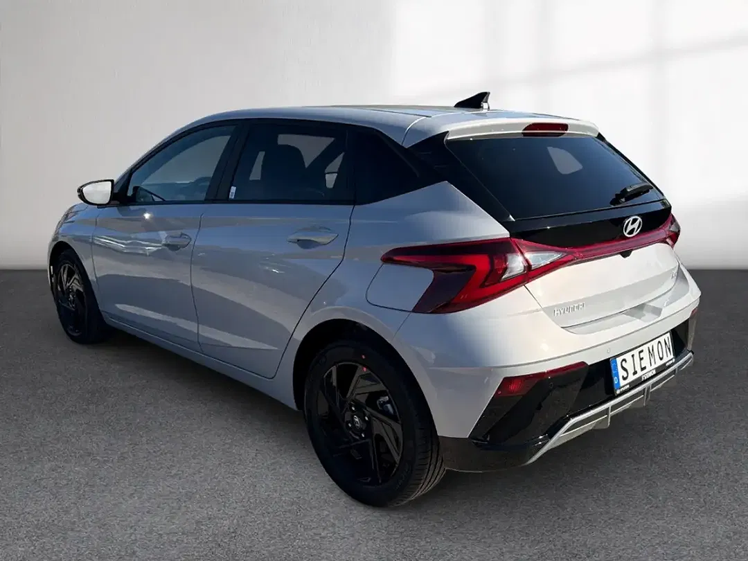 Hyundai i20 - Thumbnail 3