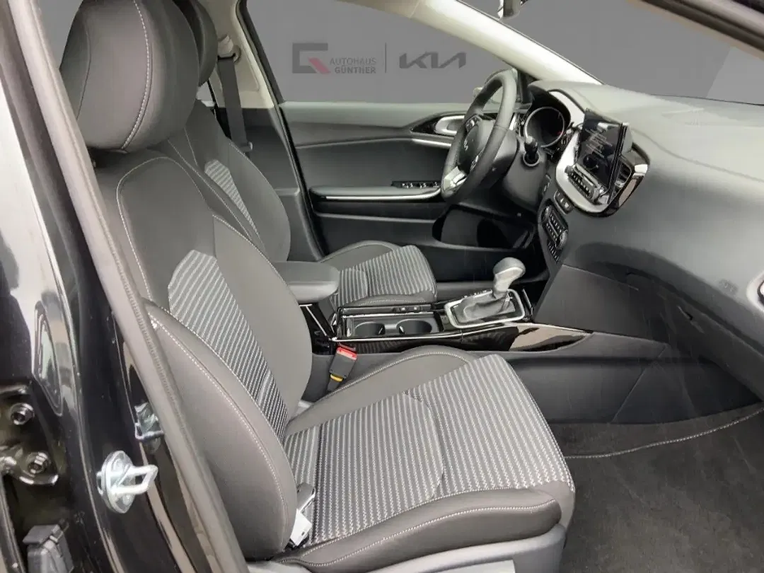 Kia Ceed SW / cee'd SW - Thumbnail 9