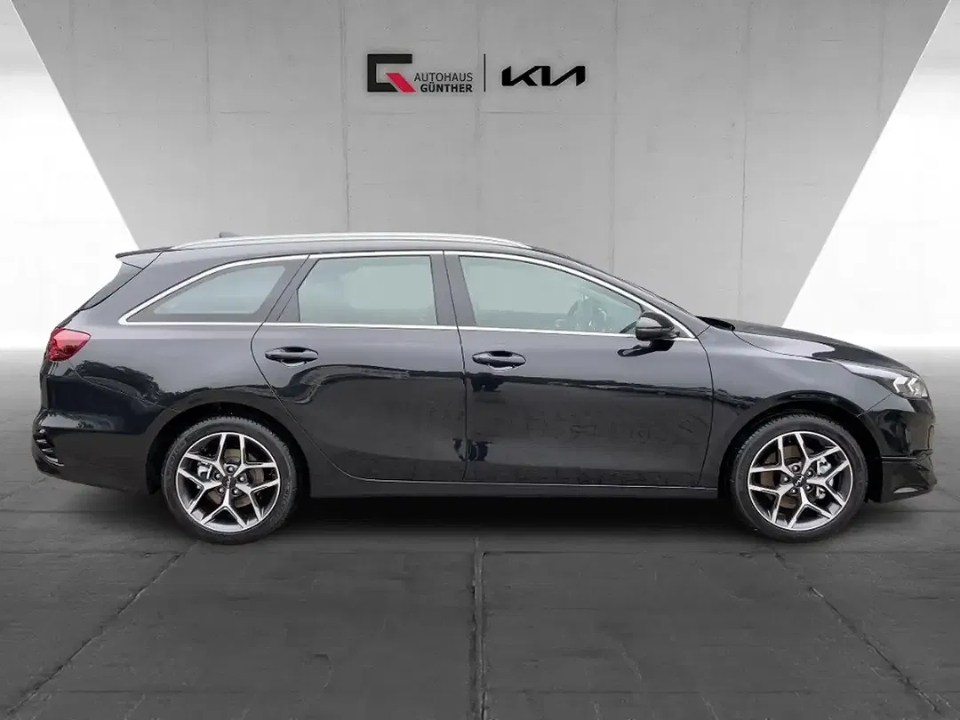 Kia Ceed SW / cee'd SW - Thumbnail 4