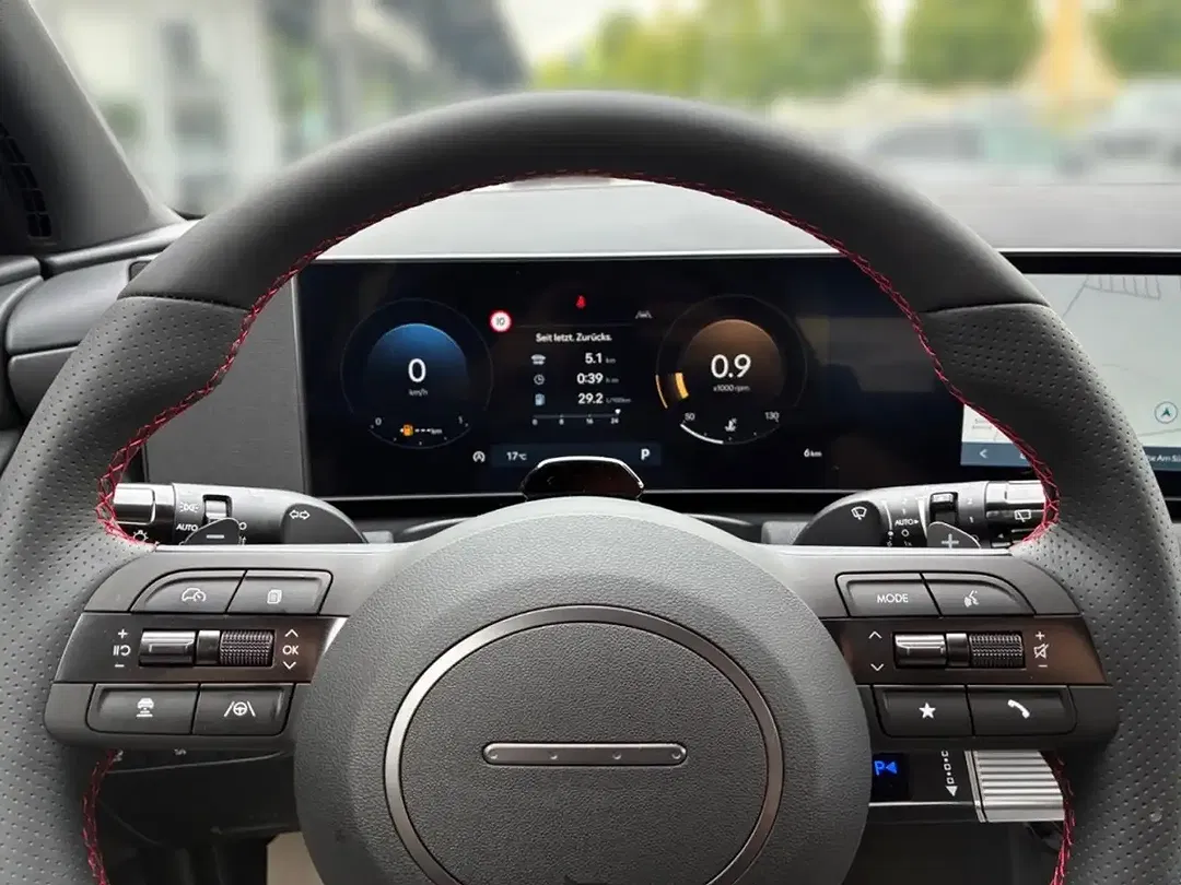 Hyundai TUCSON - Thumbnail 8
