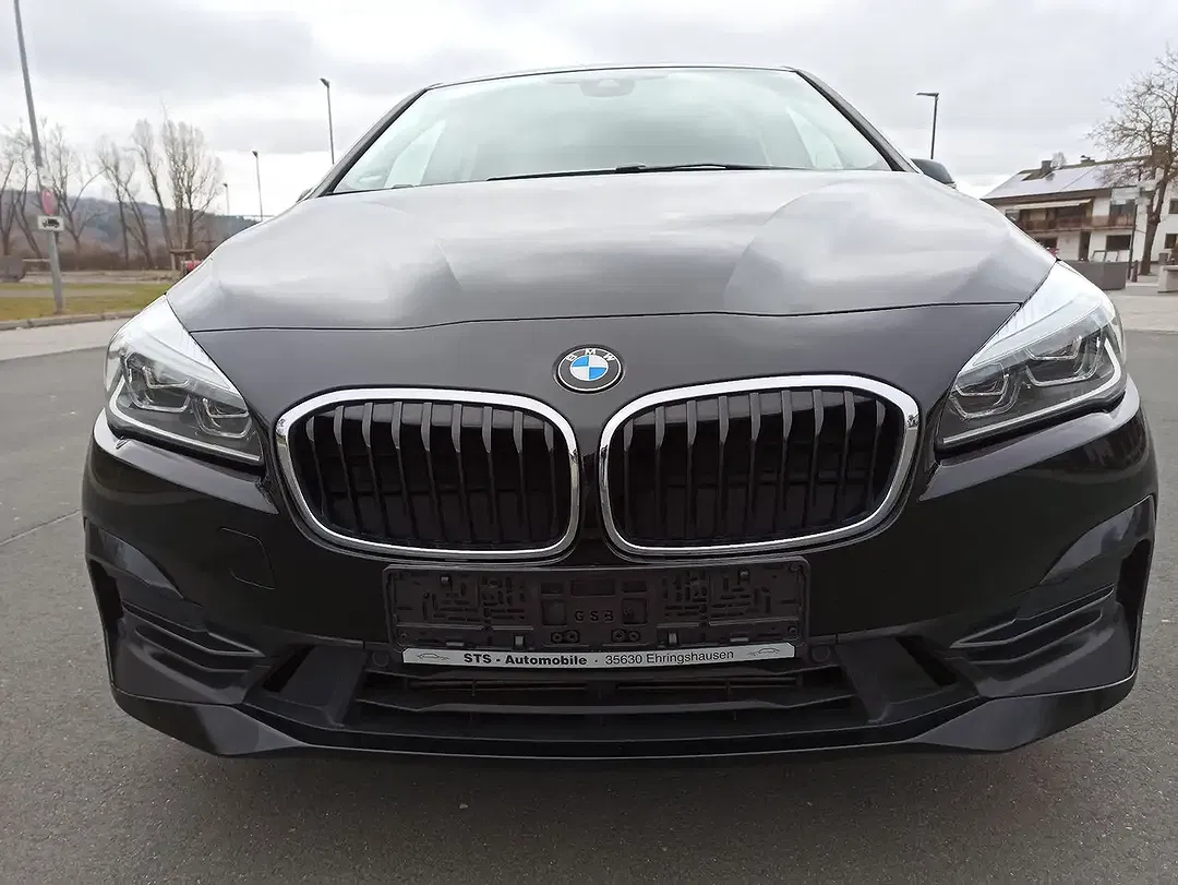 BMW 225 - Thumbnail 2