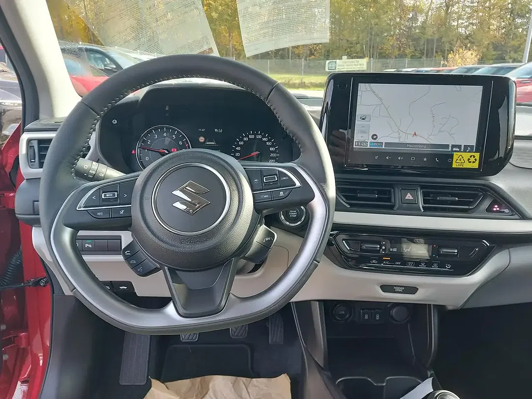 Suzuki Swift - Thumbnail 12