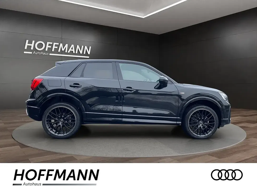 Audi Q2 - Thumbnail 5