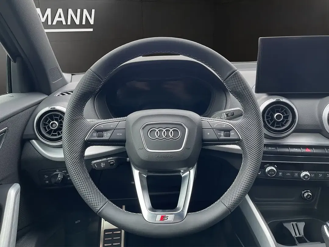Audi Q2 - Thumbnail 9