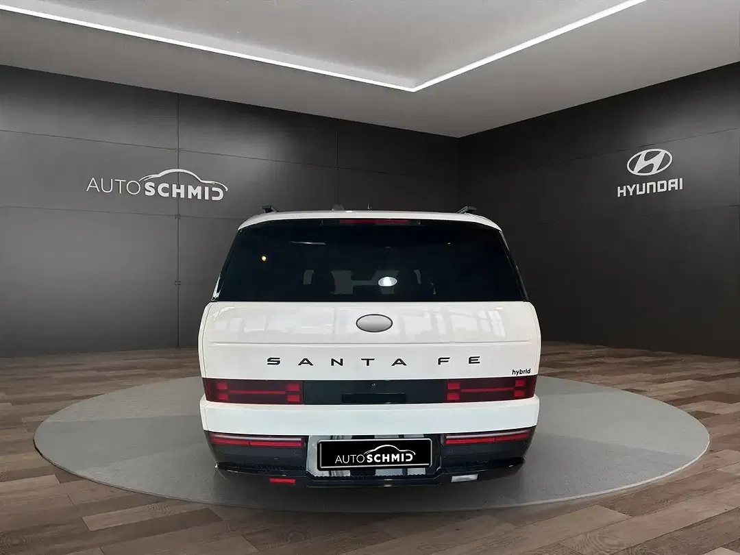 Hyundai SANTA FE - Thumbnail 4