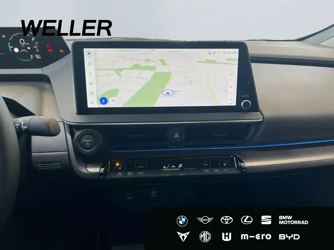 Toyota Prius - Thumbnail 7