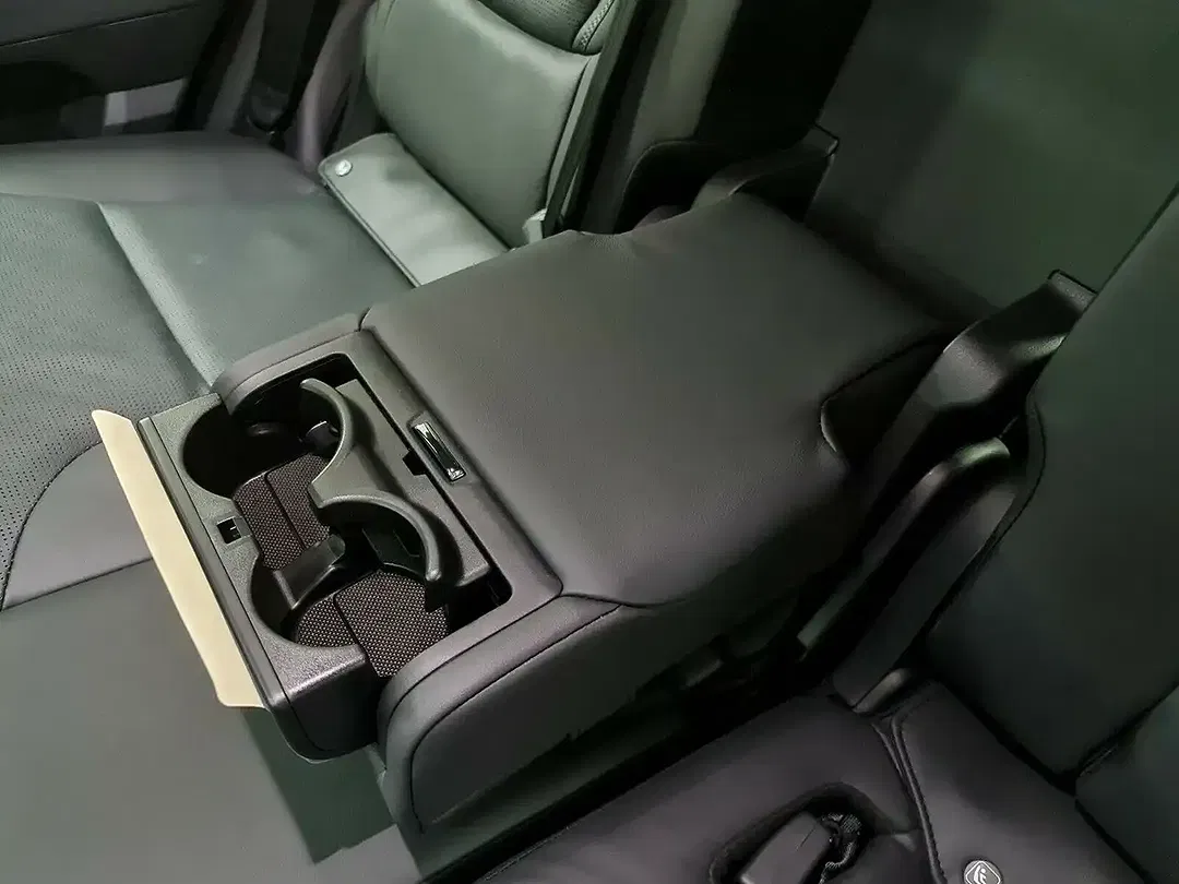 Toyota Land Cruiser - Thumbnail 23