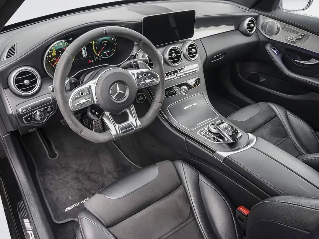 Mercedes-Benz C 63 AMG - Thumbnail 7
