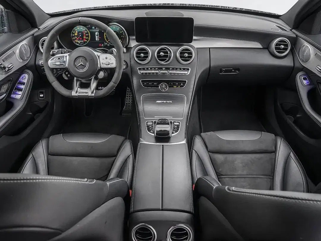 Mercedes-Benz C 63 AMG - Thumbnail 9