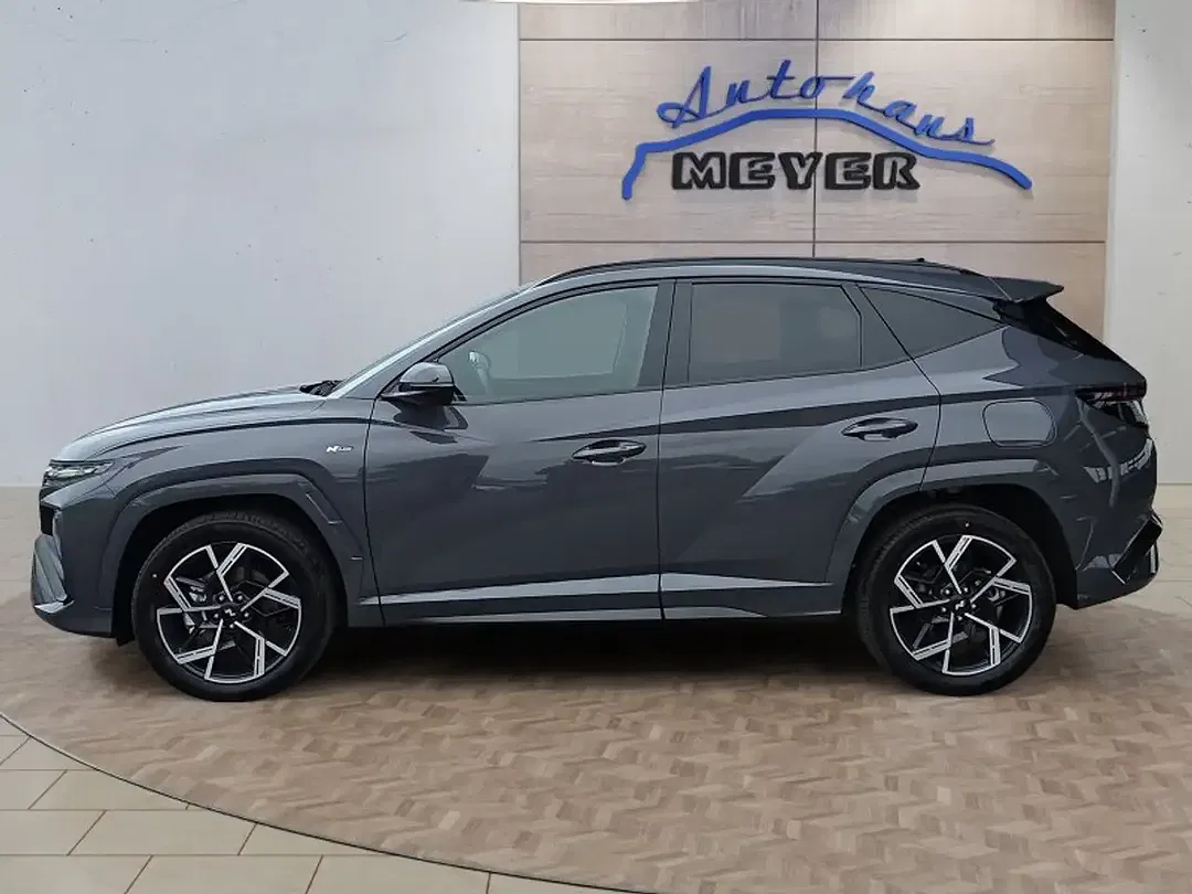 Hyundai TUCSON - Thumbnail 2