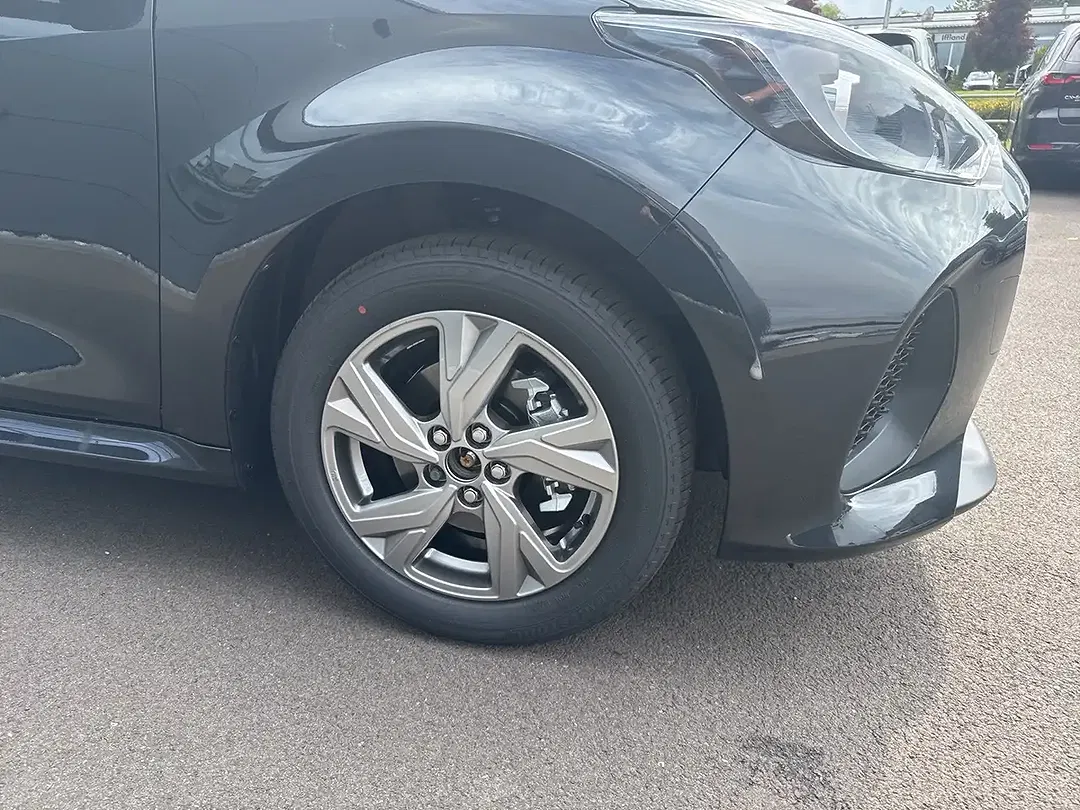 Mazda 2 - Thumbnail 6