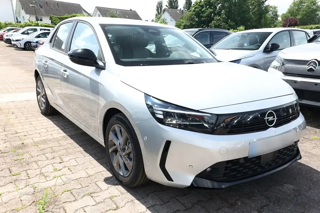 Opel Corsa - Thumbnail 2
