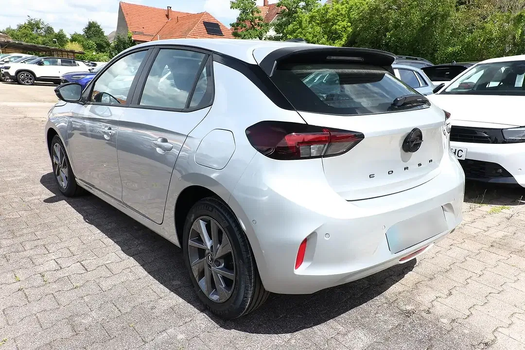 Opel Corsa - Thumbnail 4