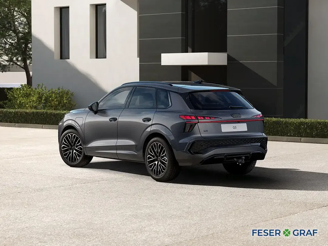Audi Q3 - Thumbnail 5
