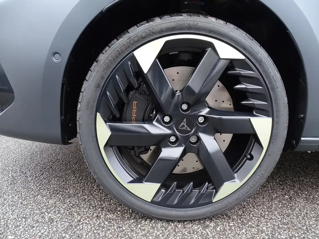 CUPRA Leon - Thumbnail 15