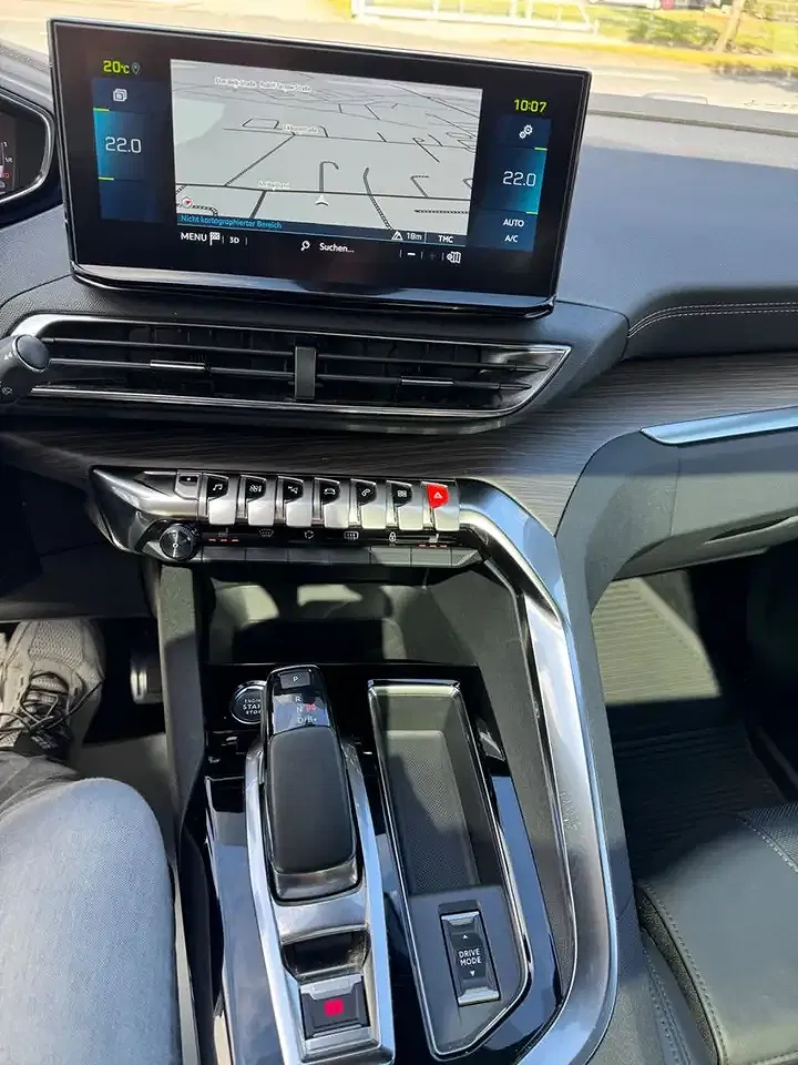 Peugeot 3008 - Thumbnail 11