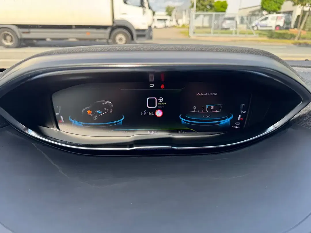Peugeot 3008 - Thumbnail 13