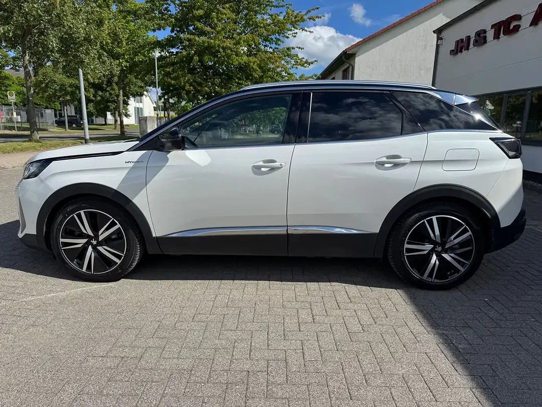 Peugeot 3008 - Thumbnail 3
