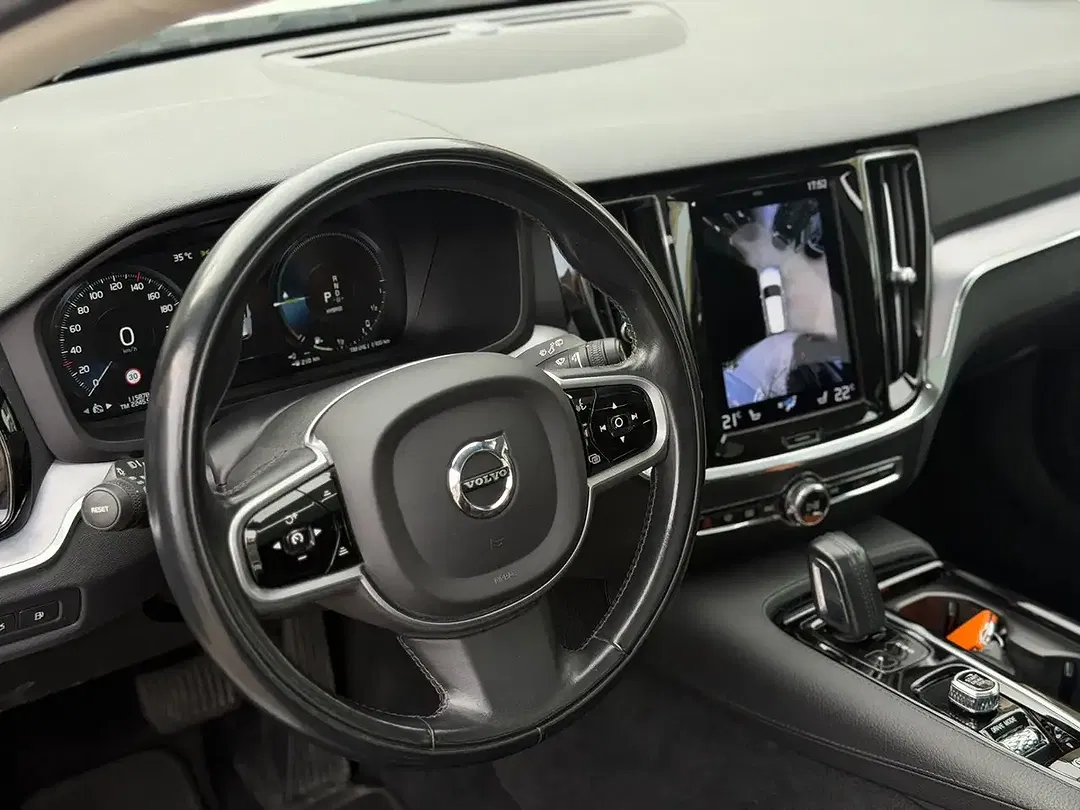 Volvo V60 - Thumbnail 13
