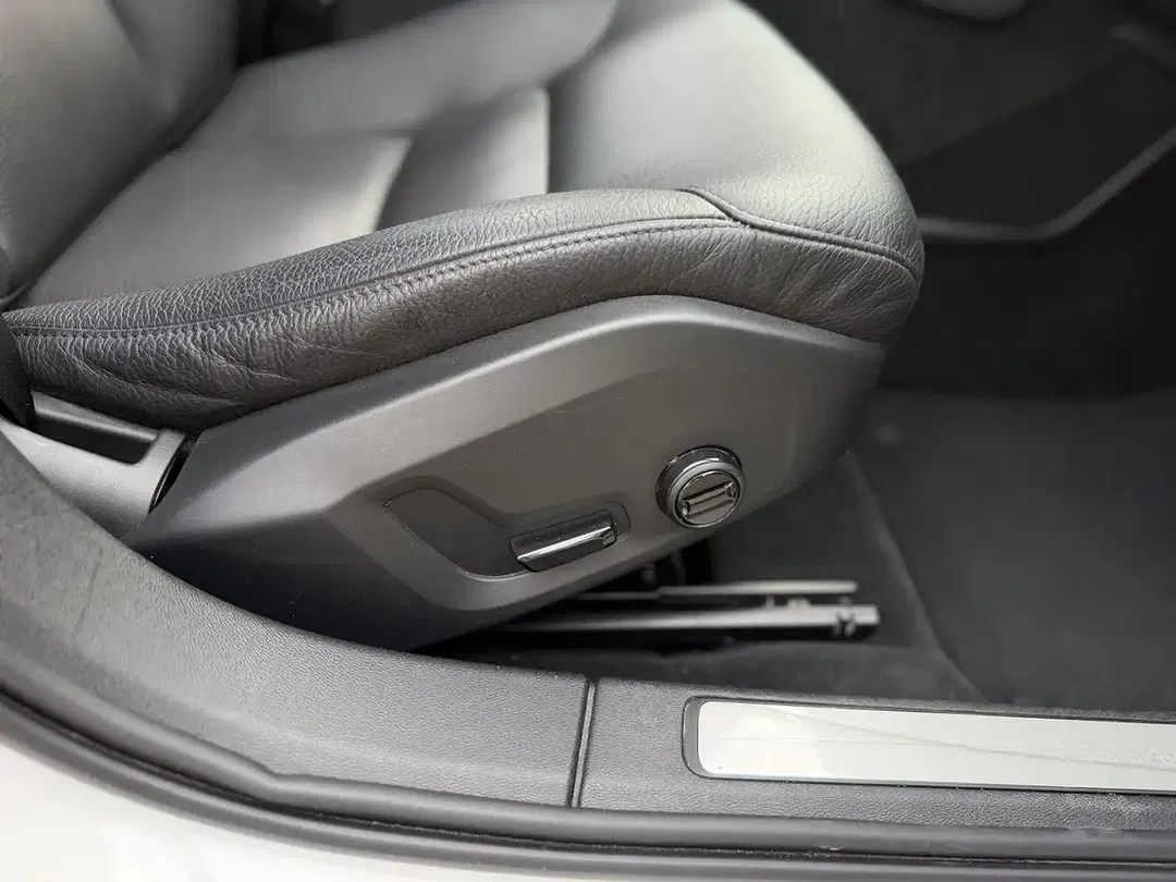 Volvo V60 - Thumbnail 19