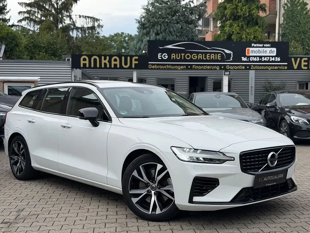 Volvo V60 - Thumbnail 4