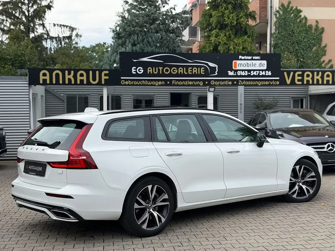 Volvo V60 - Thumbnail 8