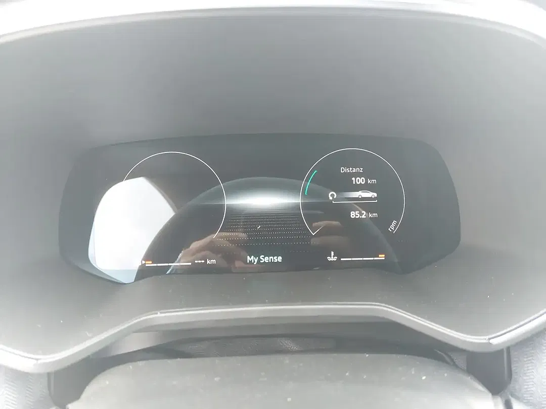 Renault Clio - Thumbnail 14