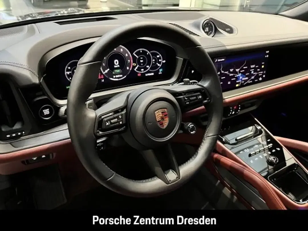 Porsche Cayenne - Thumbnail 15