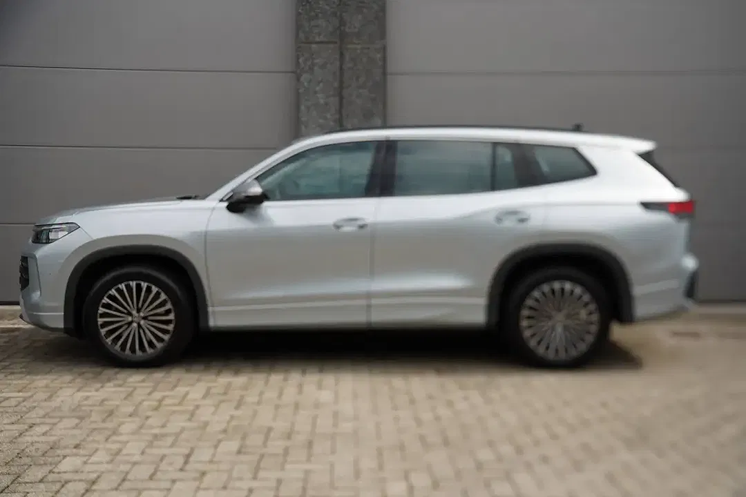Volkswagen Tayron - Thumbnail 9