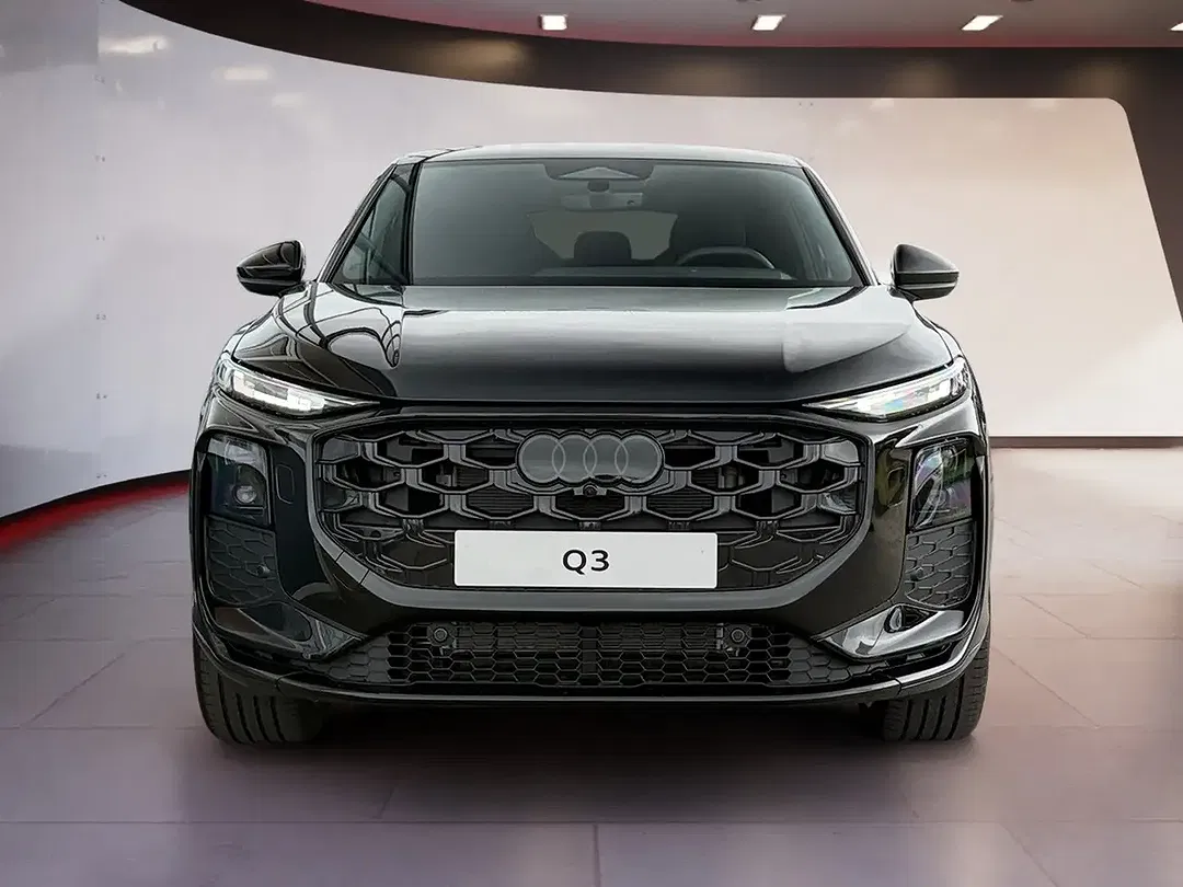 Audi Q3 - Thumbnail 5