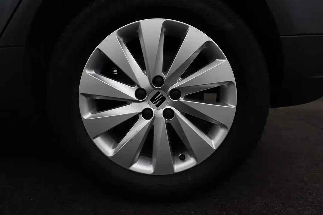 SEAT Arona - Thumbnail 15