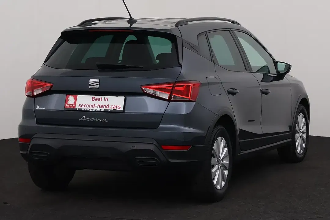 SEAT Arona - Thumbnail 3