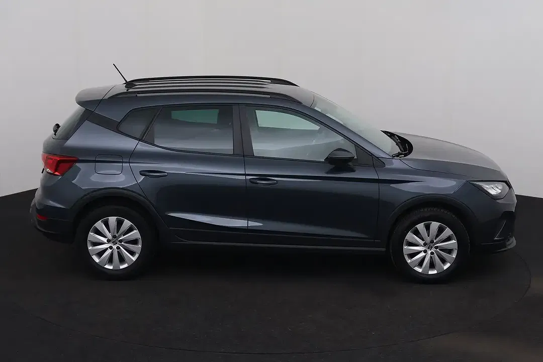 SEAT Arona - Thumbnail 5