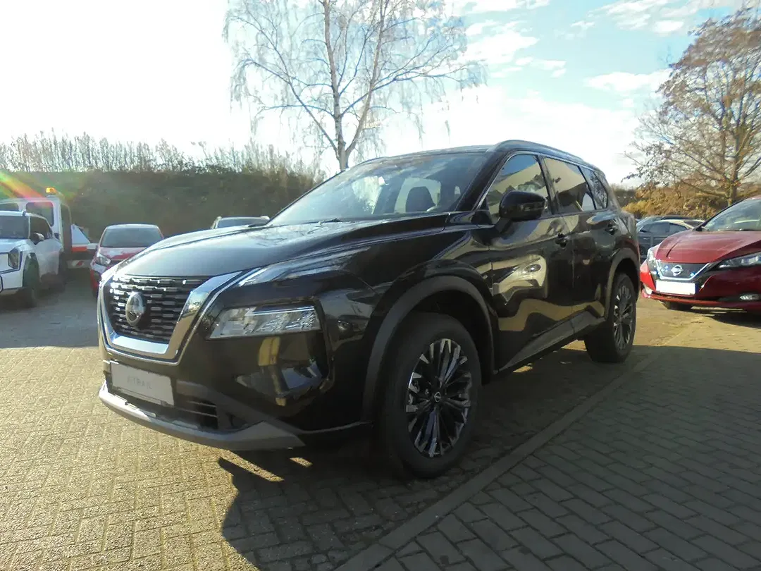 Nissan X-Trail - Thumbnail 2