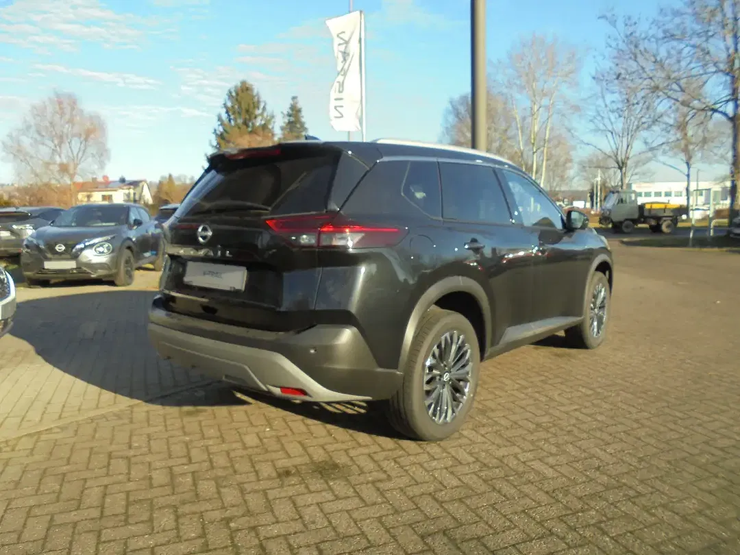 Nissan X-Trail - Thumbnail 5