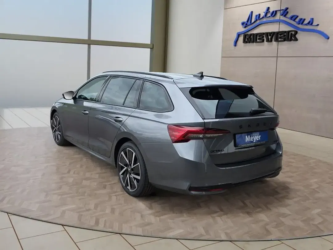 Skoda Octavia - Thumbnail 3