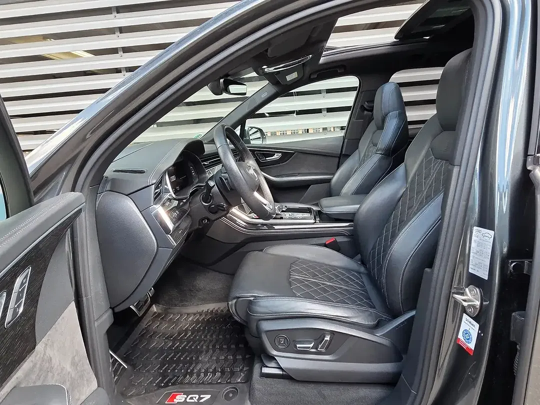 Audi SQ7 - Thumbnail 10