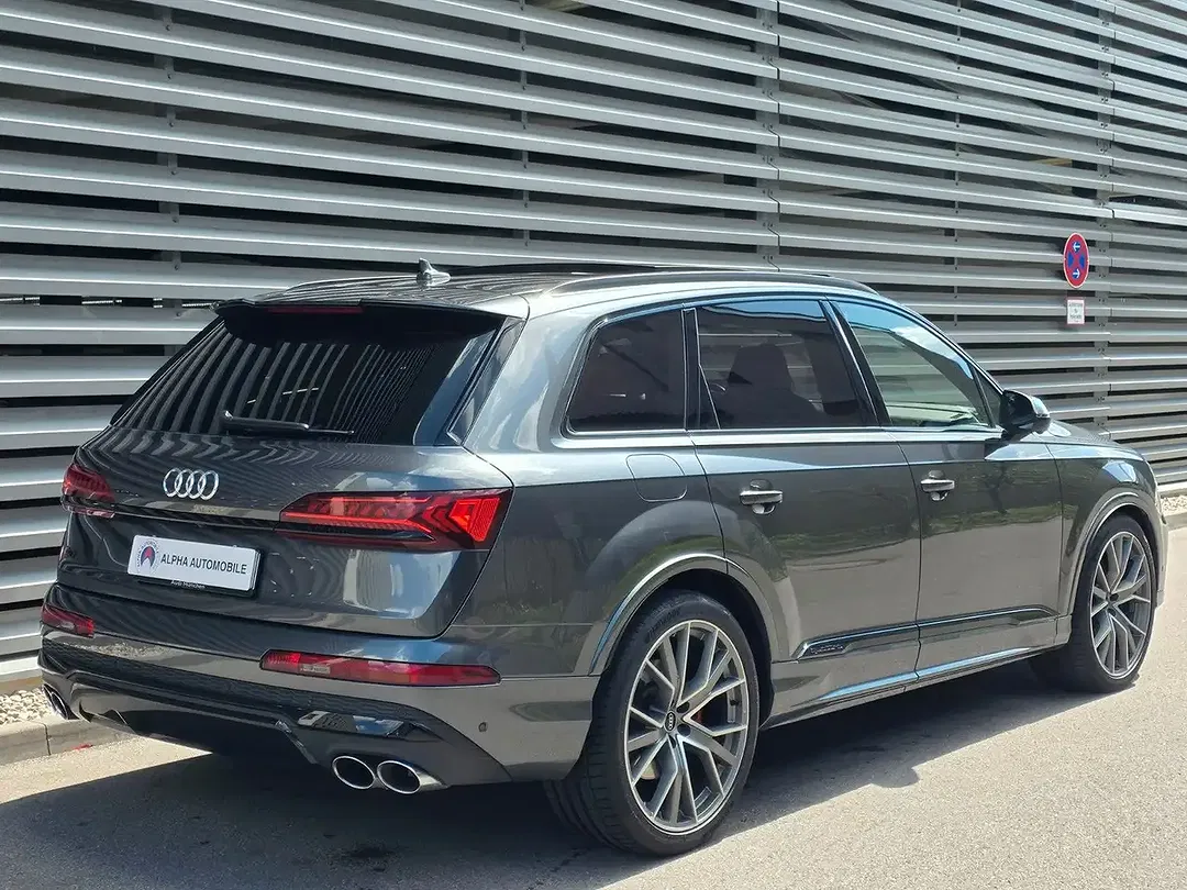 Audi SQ7 - Thumbnail 3